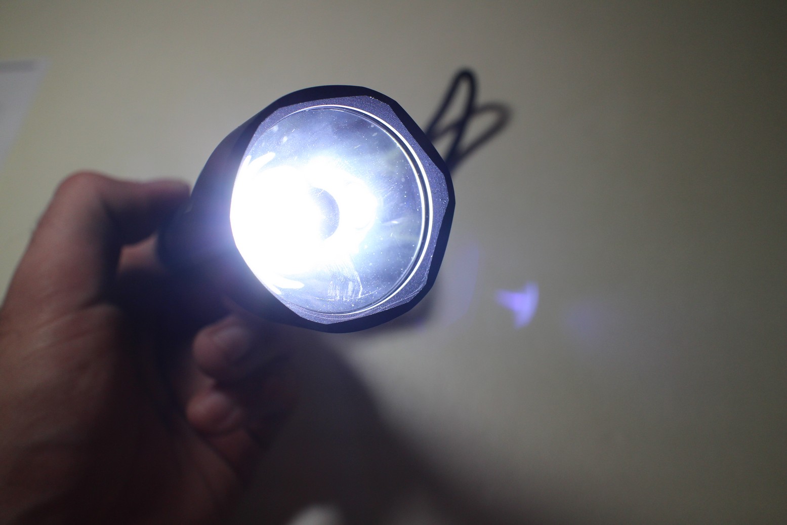 AUKEY Torcia al CREE LED: la flash review