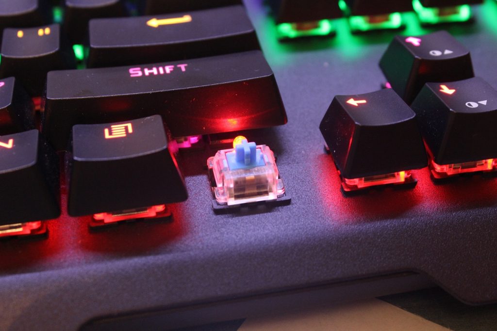 tastiera gaming victsing