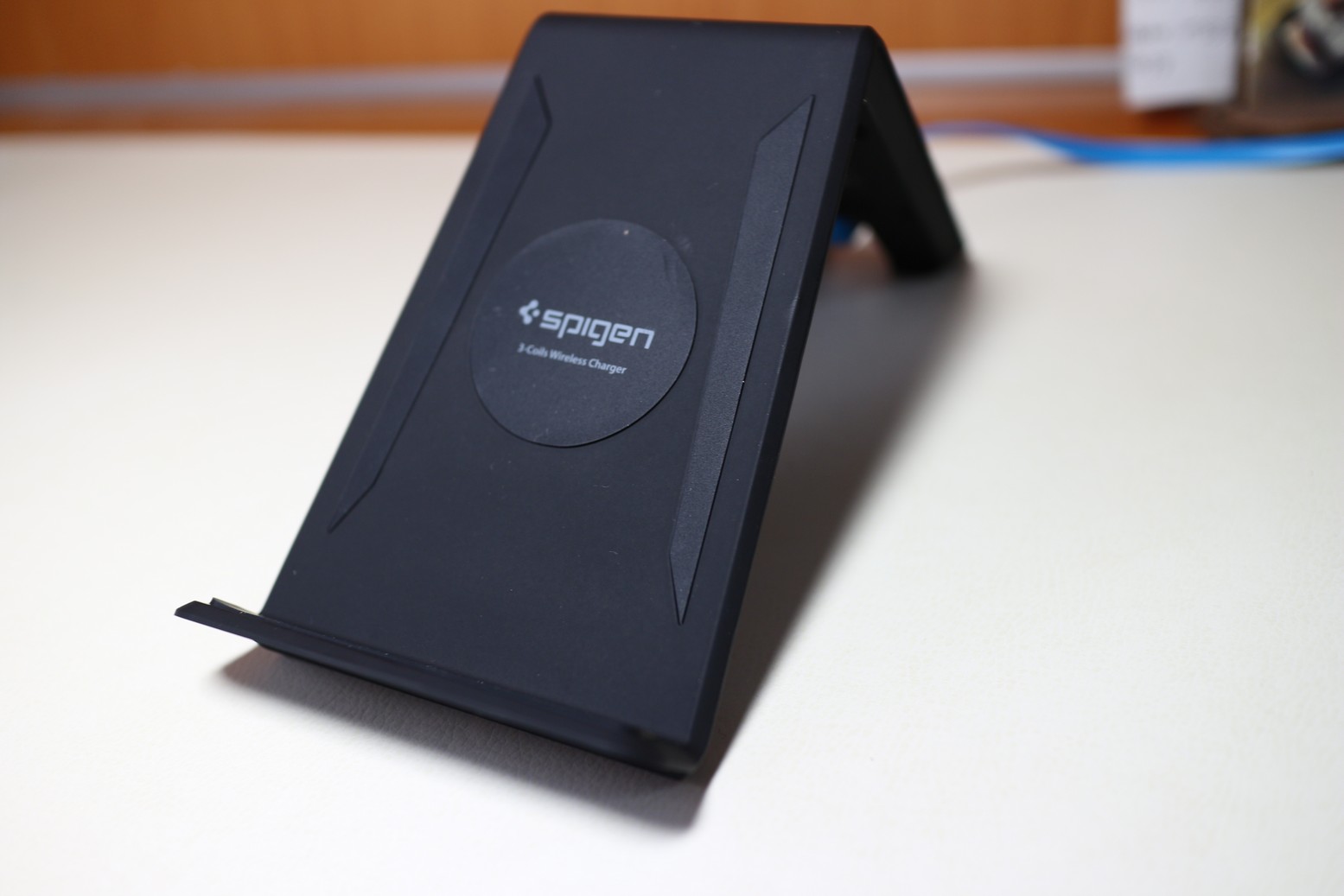 spigen charger wireless