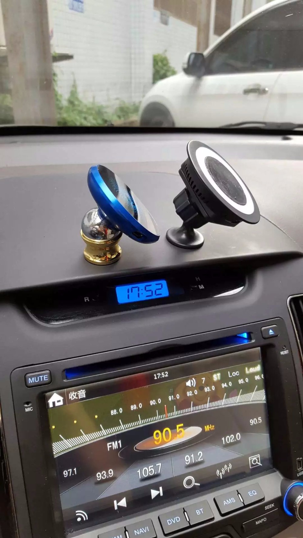 Qi Charger e supporto da auto magnetico a 13$ su Vifocal