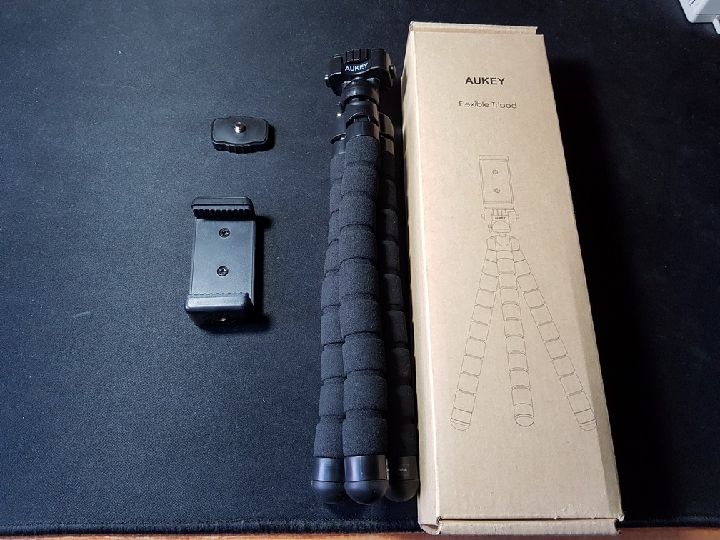 AUKEY treppiedi flessibile: la flash review