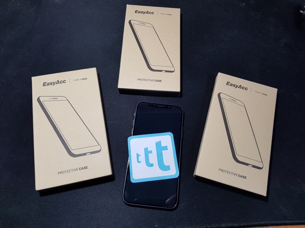 EasyAcc: pellicole e cover per iPhone X in sconto su Amazon