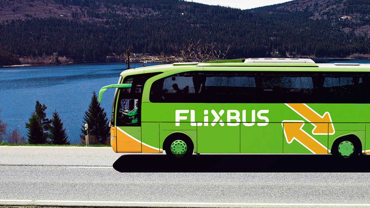 FlixBus vuole farvi votare: rimborso totale del biglietto con un selfie