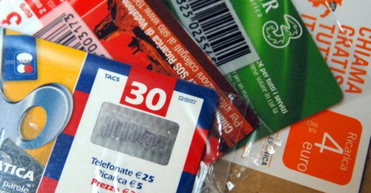 Codacons denuncia Tim, Vodafone e Wind per pratiche commerciali scorrette