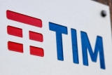 Tim Approva la Vendita della Rete a Kkr: Vivendi Minaccia Azioni Legali